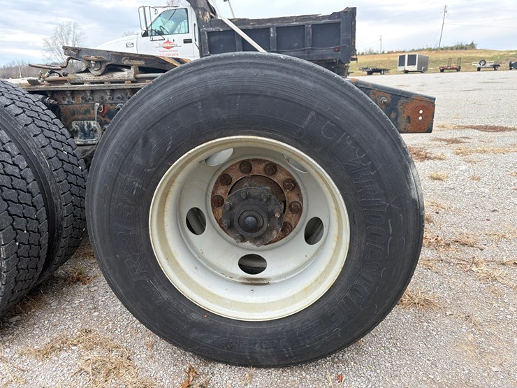 #29767-•-2018-freightliner-cascadia-tandem-axle-truck-tract-image-7