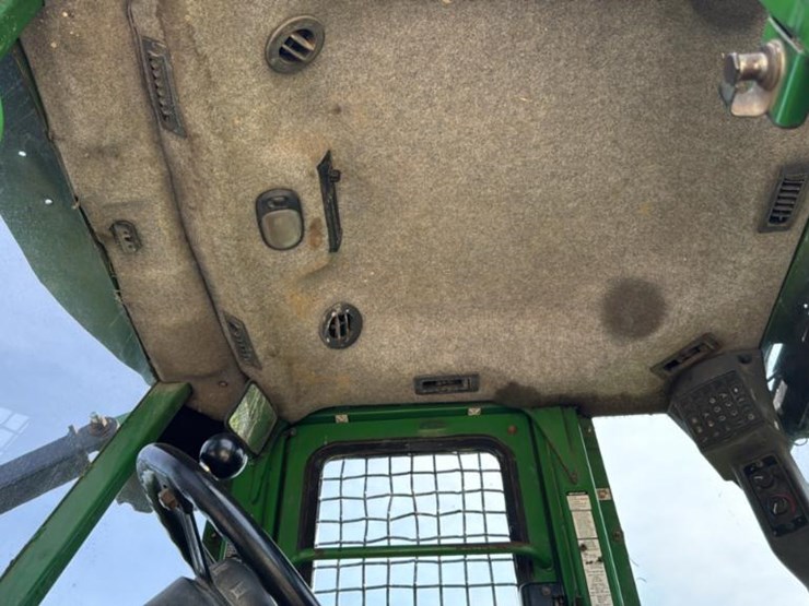 john-deere-2010-image-53