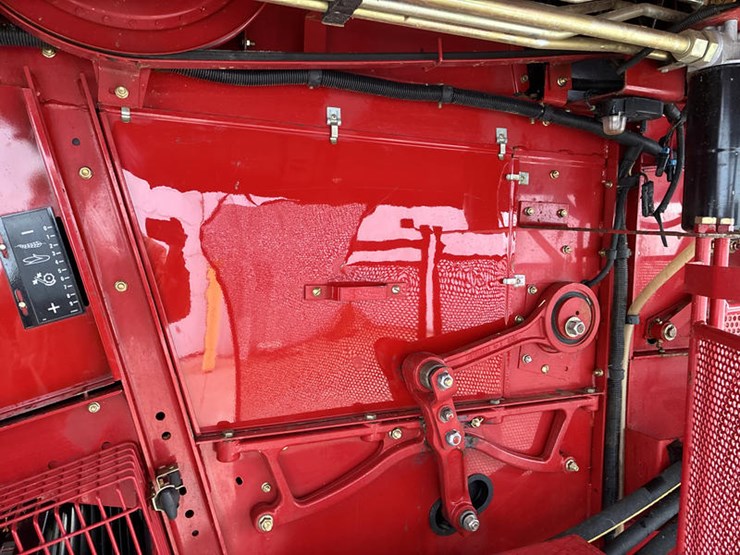 case-ih-2377-image-50