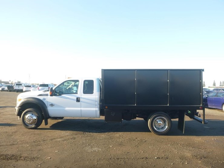 2011-ford-f550-image-5