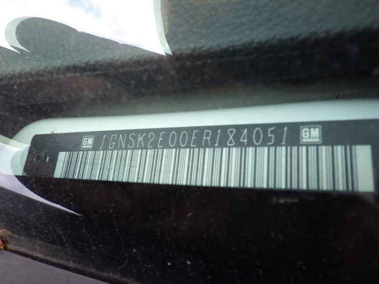 2014-chevrolet-tahoe-image-15