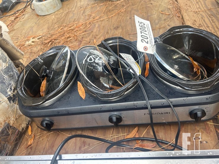 3-hole-frigidaire-food-warmer-image-1