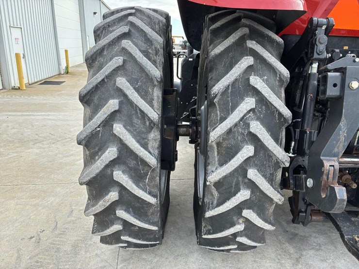 case-ih-magnum-315-image-61