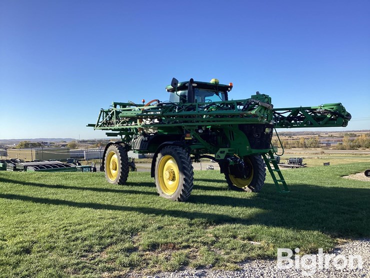 john-deere-r4038-image-3