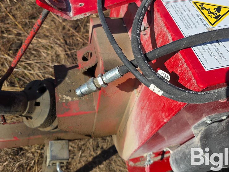 westfield-mkk-100-63-grain-auger-w/swing-hopper-image-12