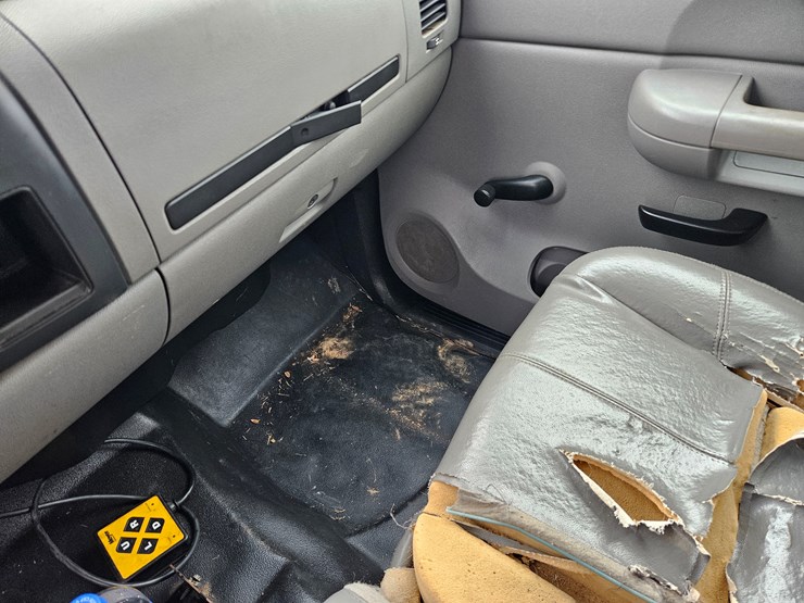 chevrolet-silverado-2500-image-39