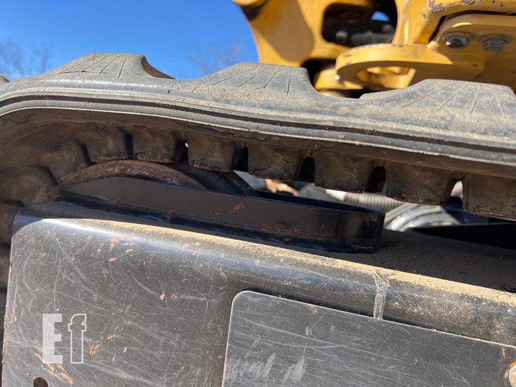 2022-caterpillar-301.5-image-11