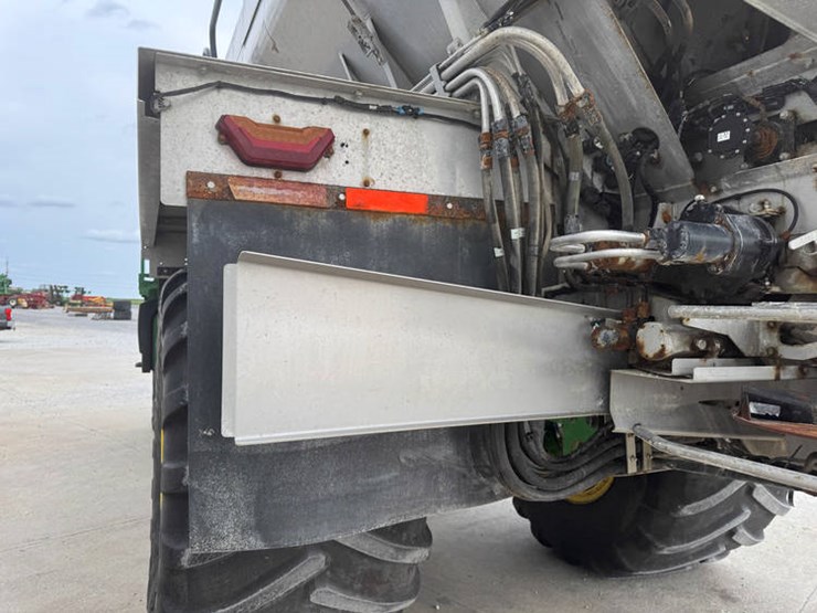 john-deere-800r-image-45