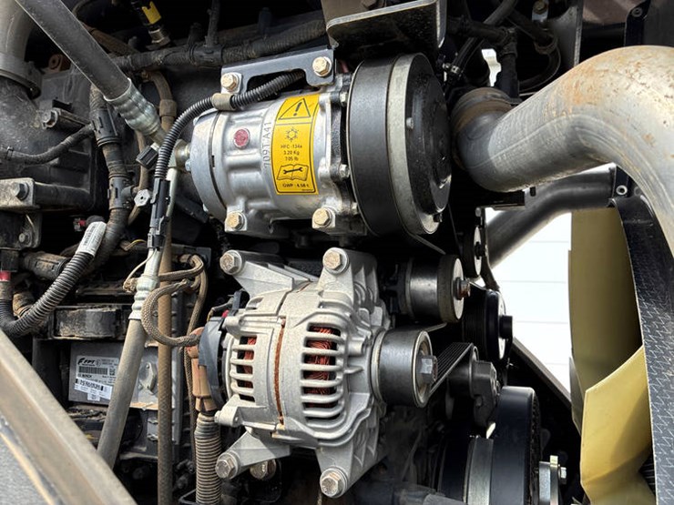 case-ih-steiger-470-image-73