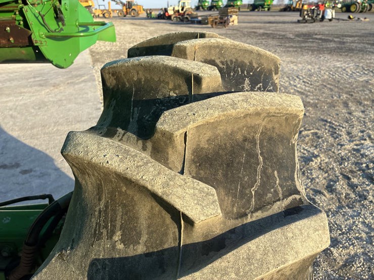 john-deere-7720-titan-ii-image-36