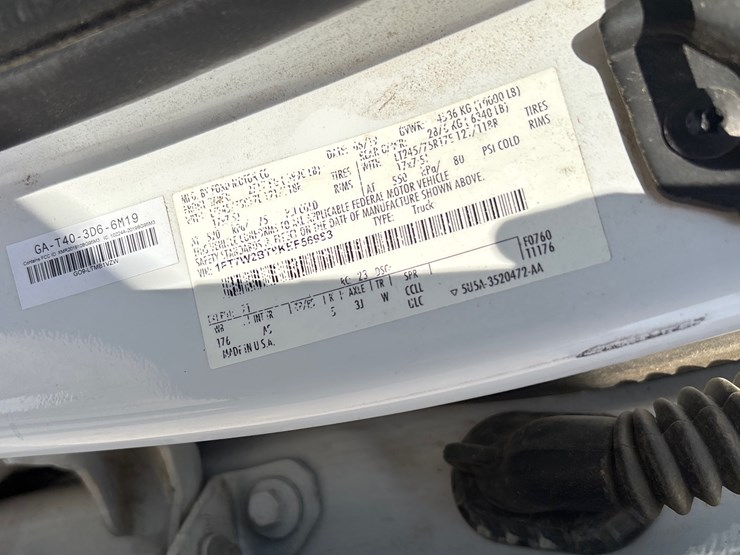 2019-ford-f250-image-16