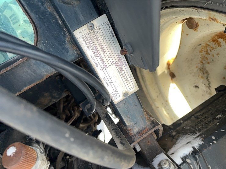 new-holland-t4030-image-11