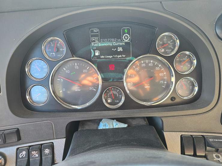 kenworth-t880-image-96