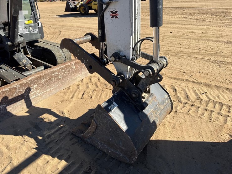 2022-bobcat-e60r2-image-20