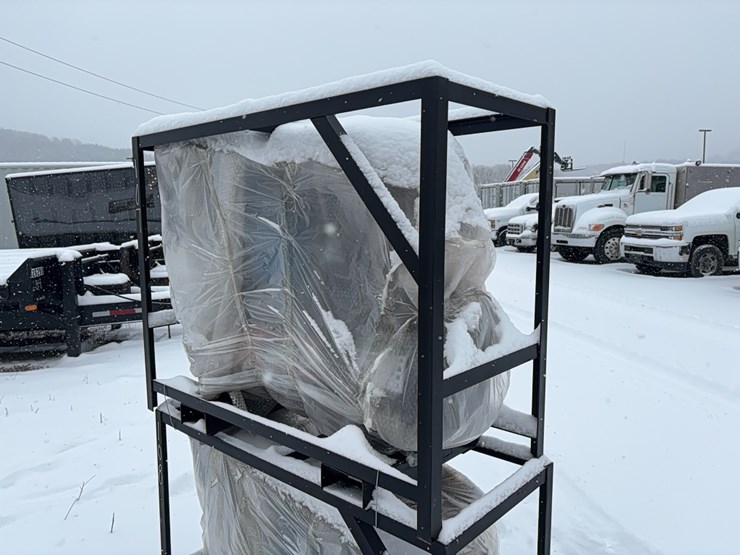 new-agt-air-compressor-new-support-equipment-image-2