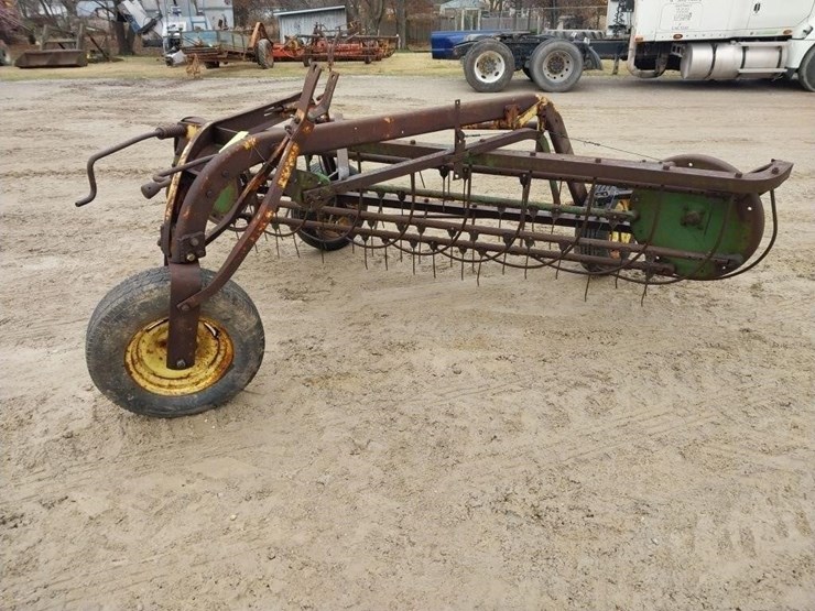 john-deere-640-image-1