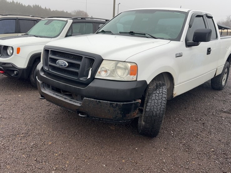 2005-ford-f150-image-1