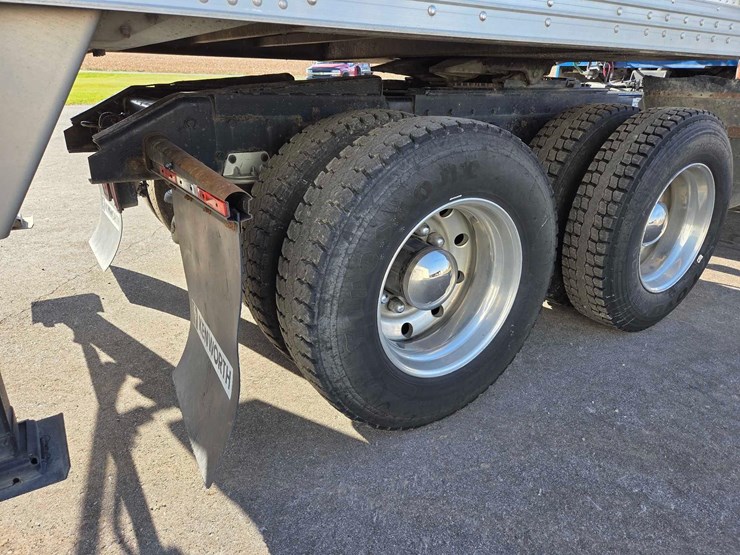 kenworth-t800-image-22