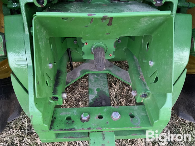 john-deere-8320r-image-11