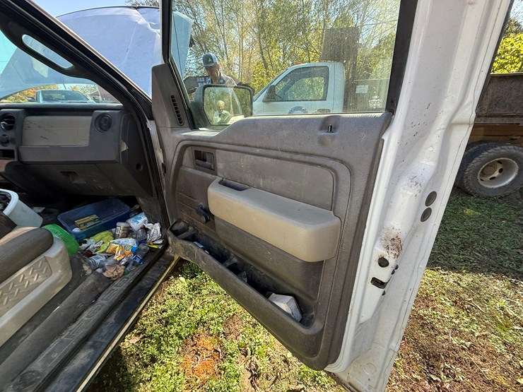 2010-ford-f150-image-19