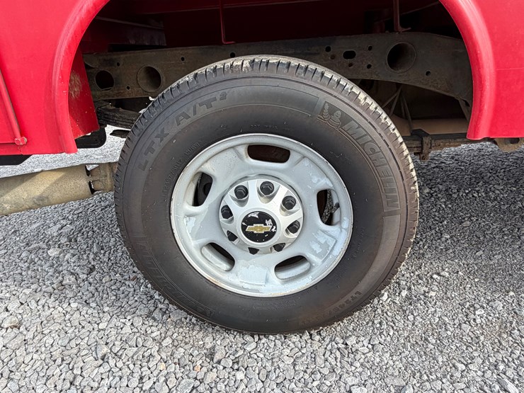 chevrolet-silverado-2500hd-image-12