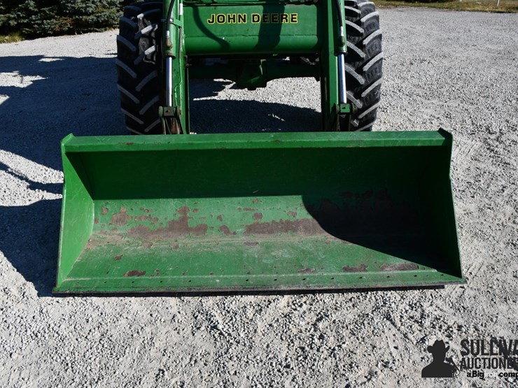 john-deere-7400-image-9