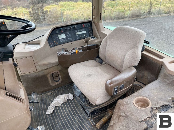 2004-joh-deere-9320t-tractor-image-59