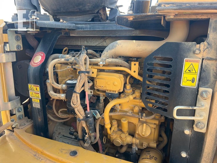 caterpillar-305e2-cr-image-21