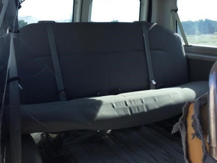 2009-ford-e350-image-9