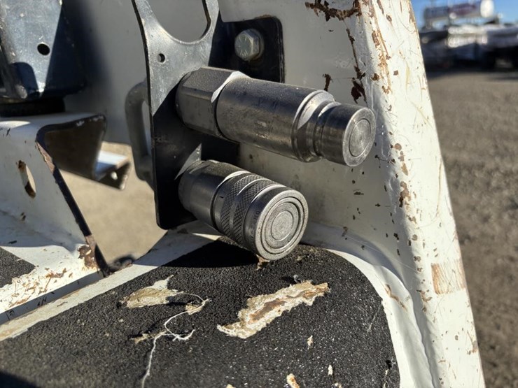 2021-bobcat-s70-image-12