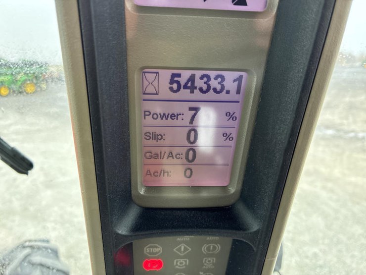 case-ih-magnum-245-image-85