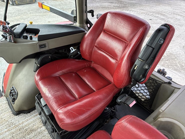 case-ih-magnum-315-image-68