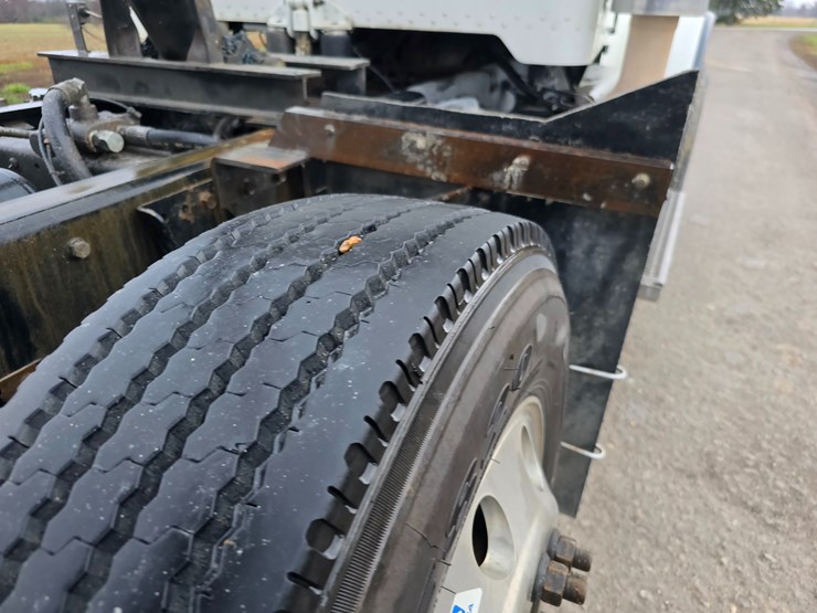 peterbilt-367-image-98