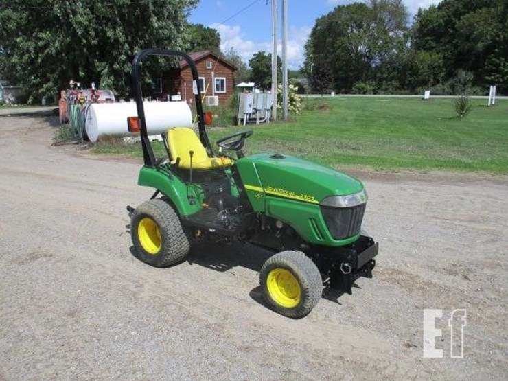 john-deere-2305-image-13