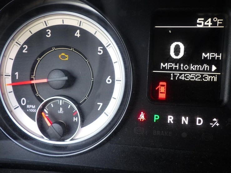 2018-dodge-1500-image-14