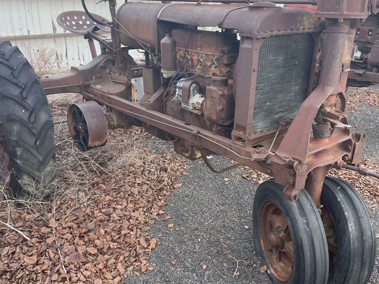international-farmall-tractor---ritzville,-wa-image-2