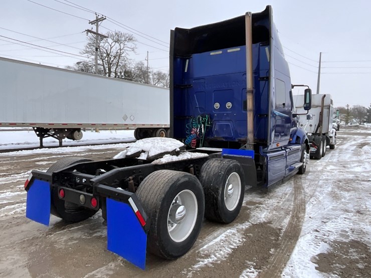 2011-international-prostar-image-9