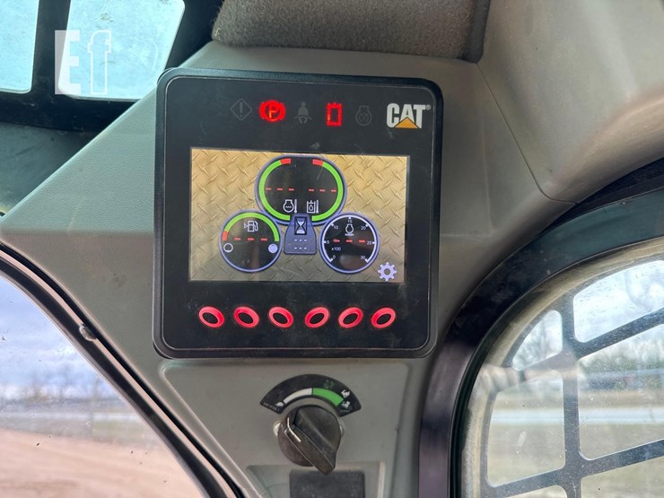 2016-caterpillar-289d-image-24