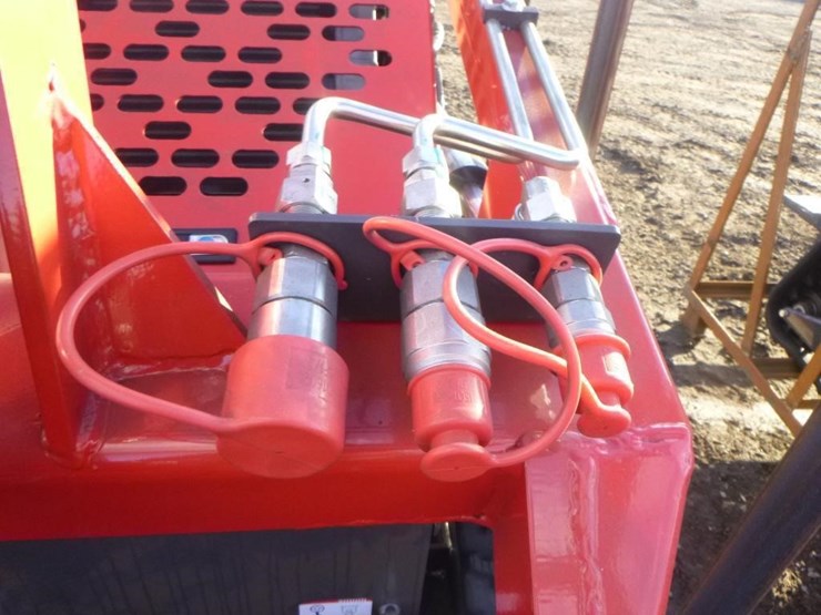 2025-agt-ysrt14-skid-steer-track-loader-image-10