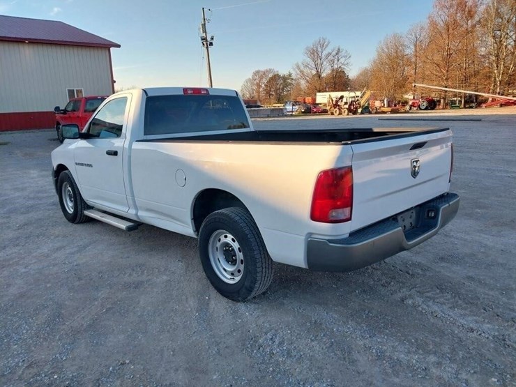 2011-dodge-1500-image-6