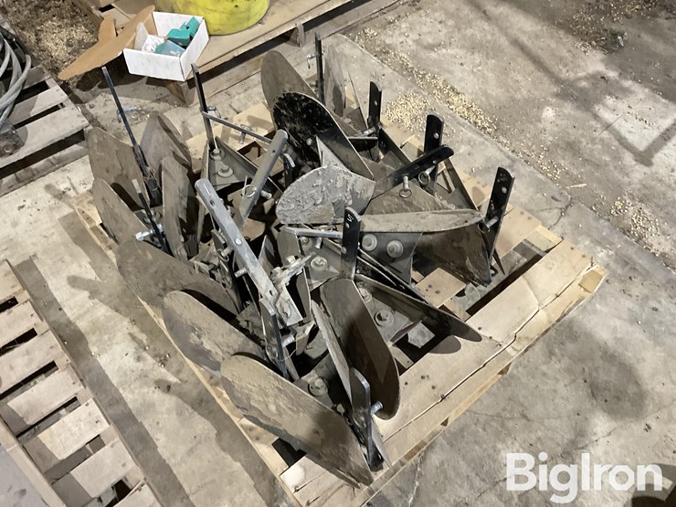 hiniker-ridger/hiller-attachment-image-3