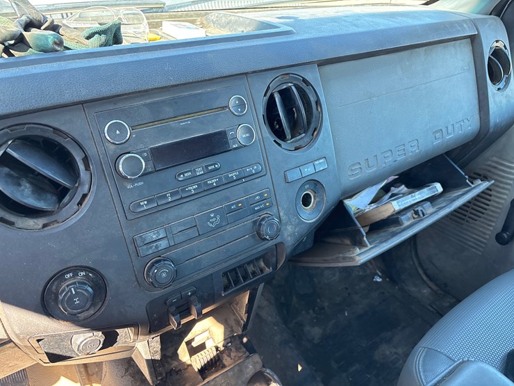 2015-ford-f250-image-8