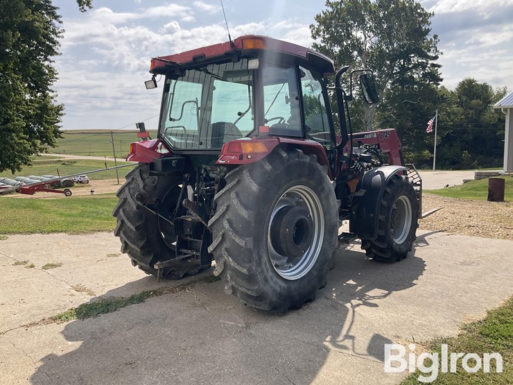 case-ih-farmall-105u-image-5