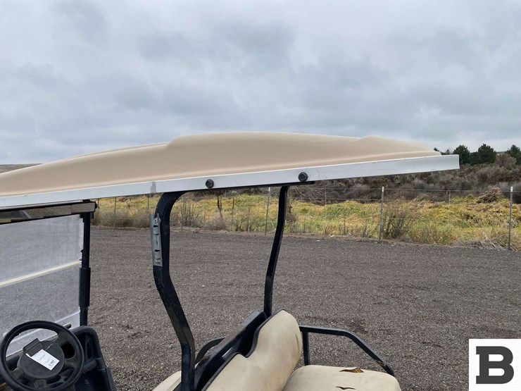 ezgo-golf-cart-image-12