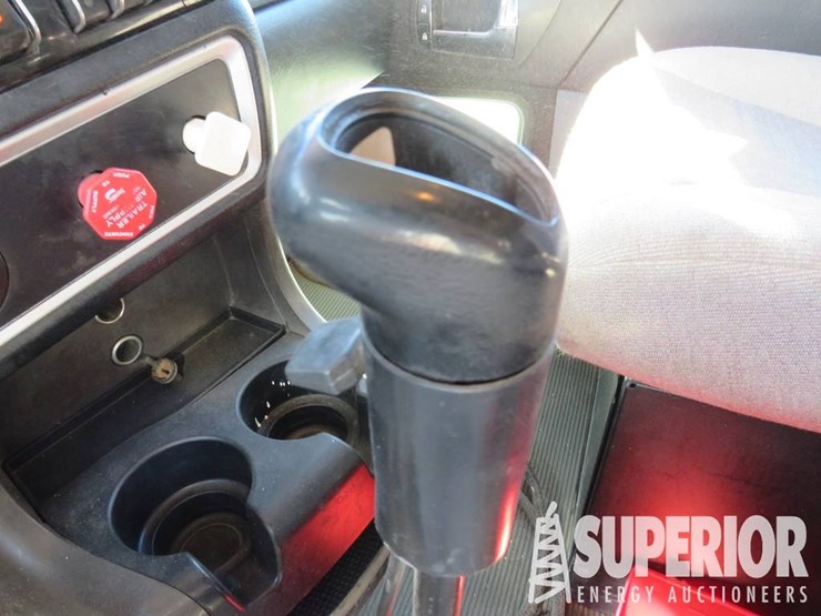 kenworth-t800-image-13