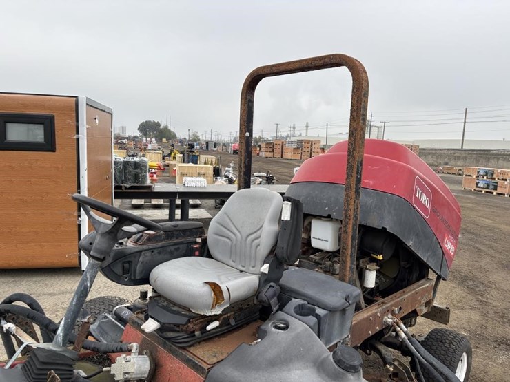 toro-groundsmaster-4500d-image-13