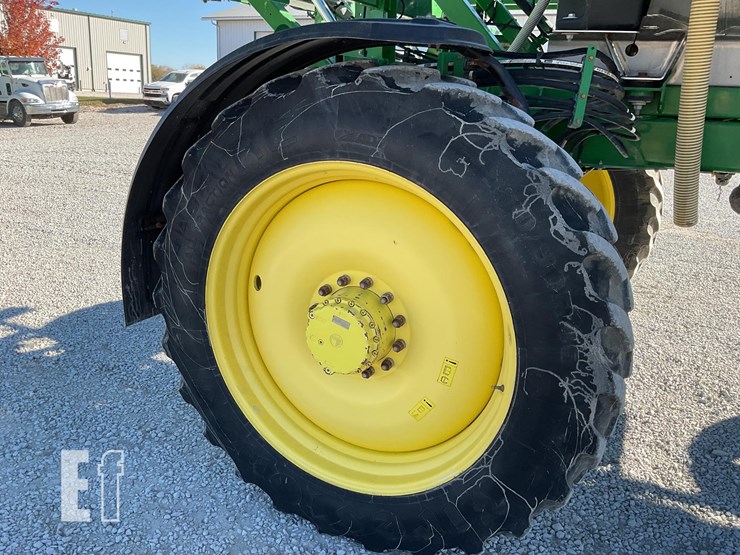 john-deere-r4038-image-26