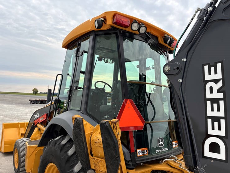 2018-john-deere-2018-image-48
