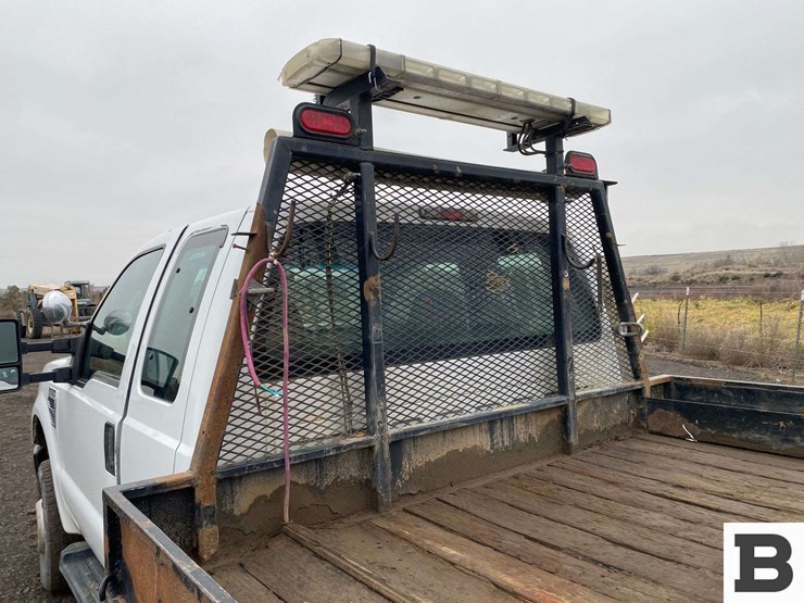 2009-ford-f350-image-16