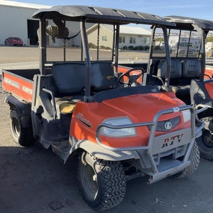 KUBOTA RTV900XT